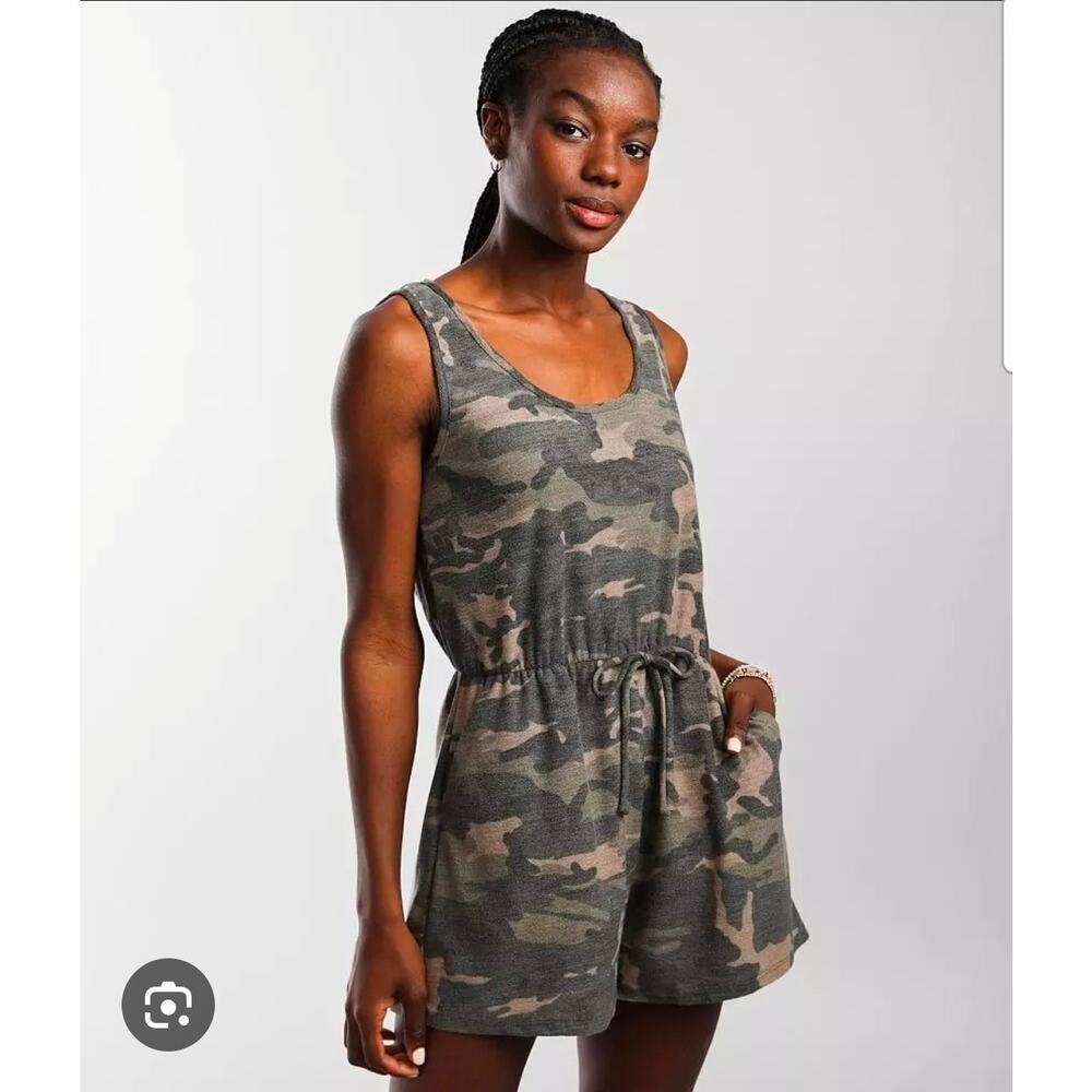 Daytrip Camo Knit Romper Medium